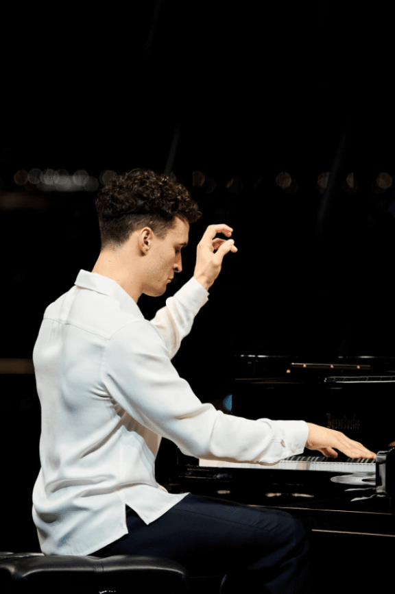 image for Giordano Buondonno, piano